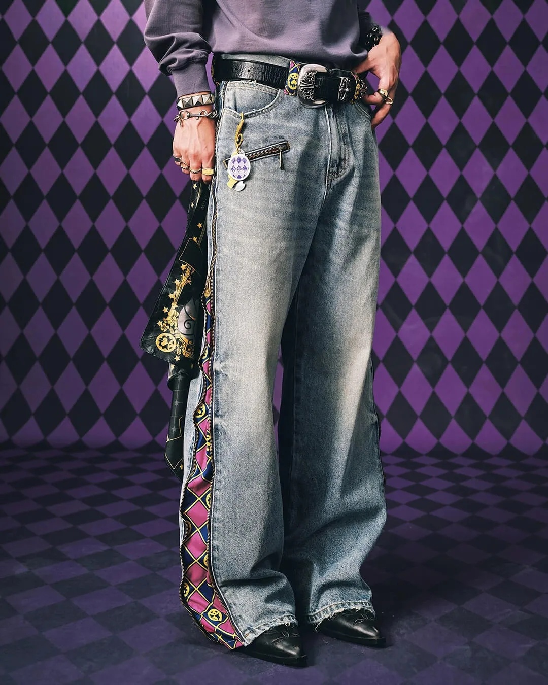 Jeans JoJo Anime con Pannelli  - Jeans recensione e prezzo