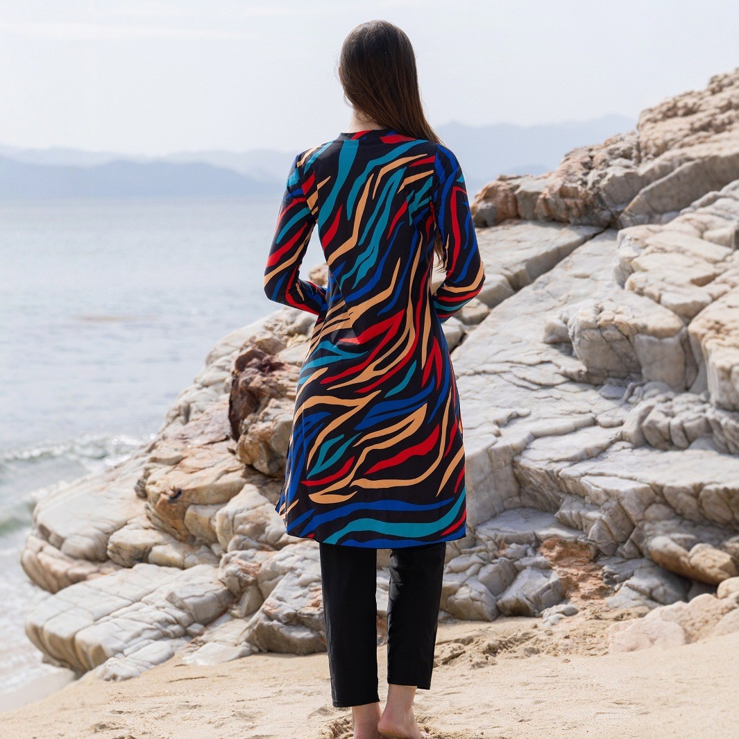 Costume da bagno a maniche lun - Suits recensione e prezzo
