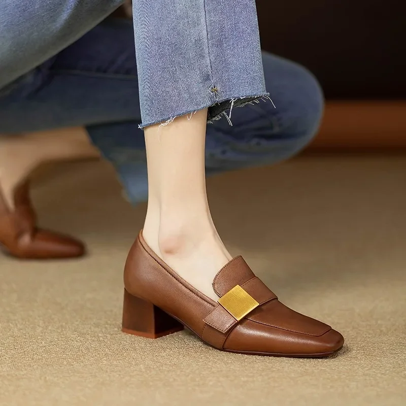 Décolleté in pelle moda donna  - Jeans recensione e prezzo