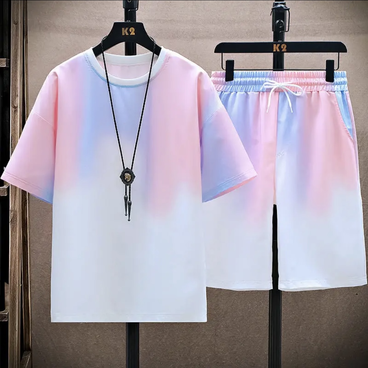 Nuovo set estivo in seta ghiac - Shirts recensione e prezzo